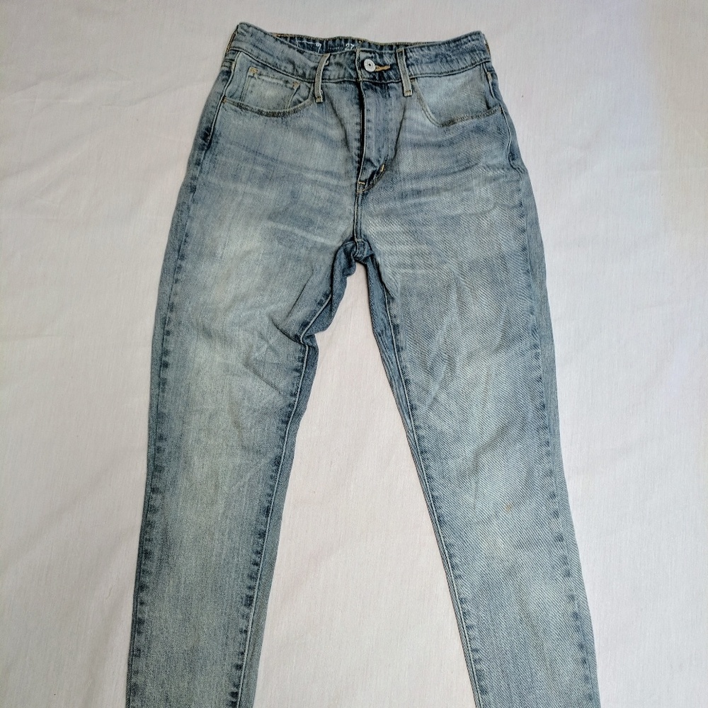Levi's High Rise Skinny Jeans 27